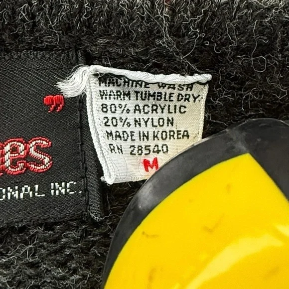 Vintage 70s Womens Gray Embroidered Floral V Neck Sweater Medium Cottagecore - Picture 6 of 12